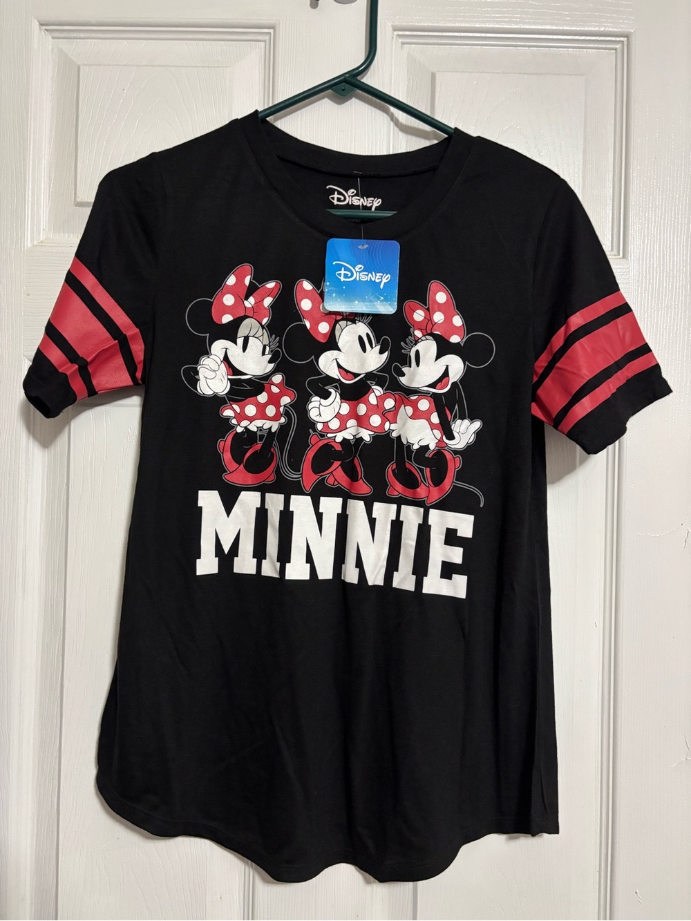 Disney Minnie Mouse Kids Black & Red Graphic Tee NWT Sz M